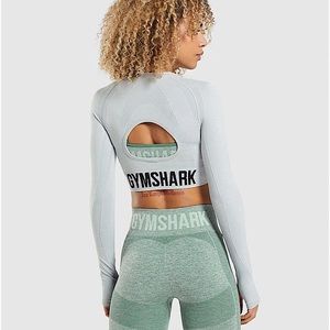 LIKE NEW - GYMSHARK Long Sleeve Crop with open back